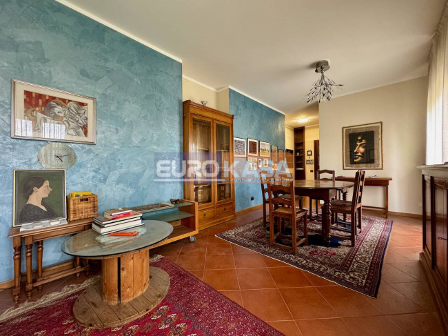 Appartamento in vendita a Osio Sotto