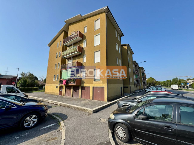 Appartamento in vendita a Osio Sotto