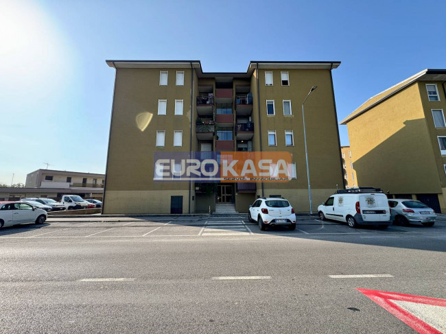 Appartamento in vendita a Osio Sotto