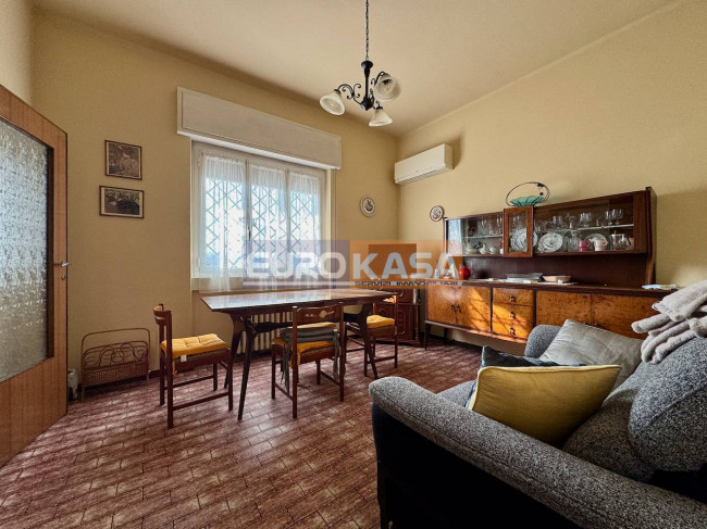 Villetta Bifamiliare in vendita a Osio Sotto