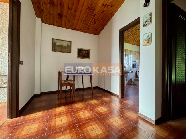 Villetta Bifamiliare in vendita a Osio Sotto