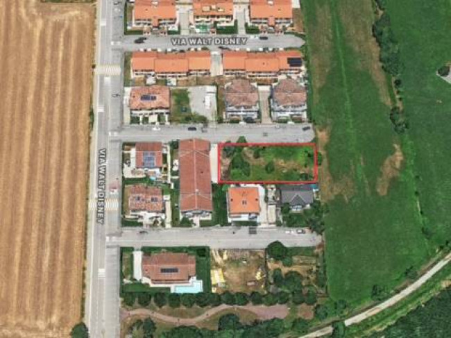 Terreno edificabile in vendita a Canonica d'Adda