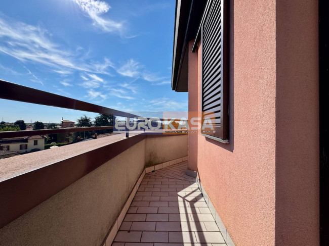 Attico in vendita a Osio Sotto