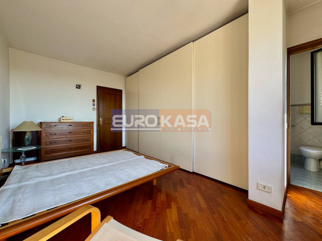 Attico in vendita a Osio Sotto