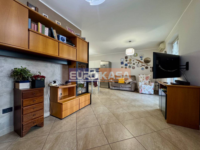 Villette a schiera in vendita a Osio Sotto