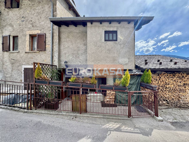 Casa singola in vendita a Piazzatorre