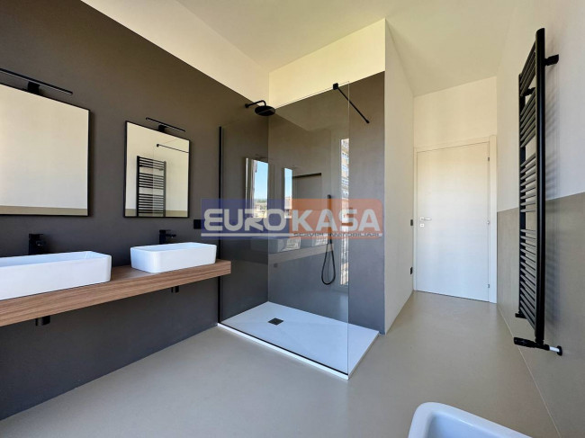 Appartamento in vendita a Bergamo