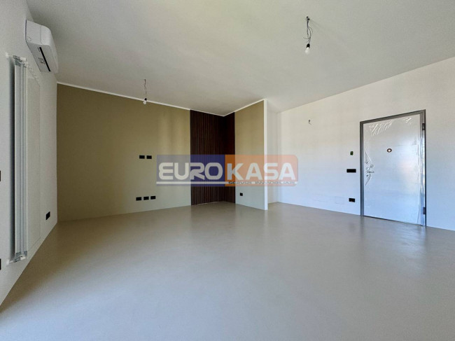 Appartamento in vendita a Bergamo