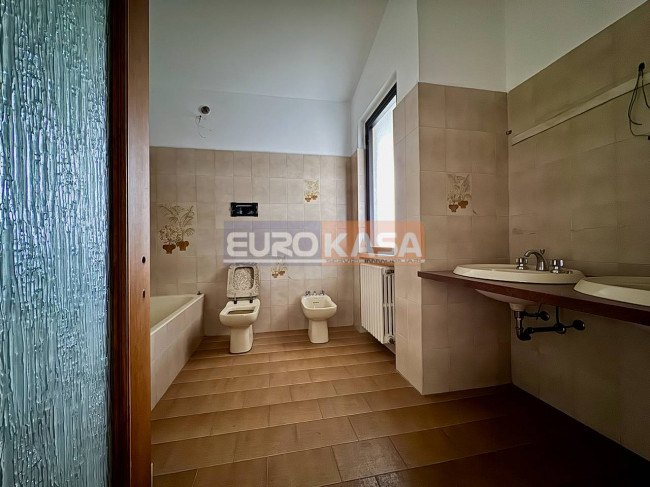 Appartamento in vendita a Boltiere