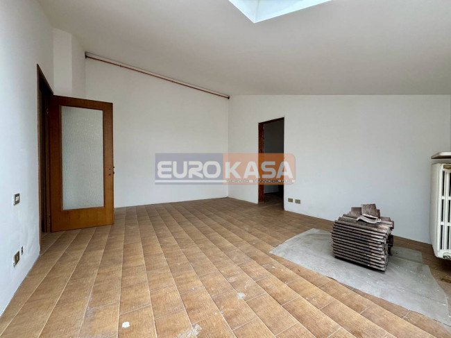 Appartamento in vendita a Boltiere