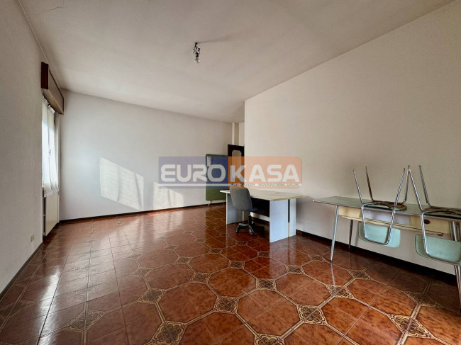 Villa in vendita a Osio Sotto