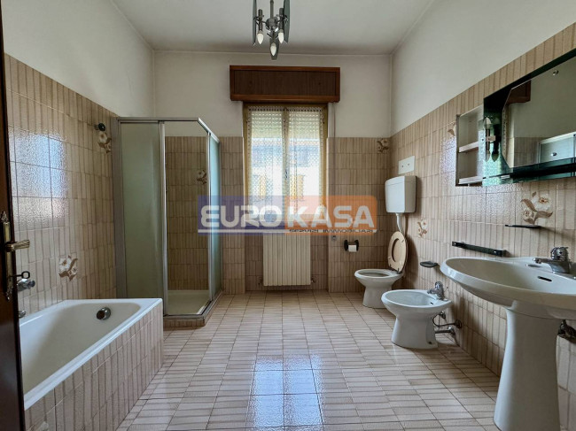 Villa in vendita a Osio Sotto