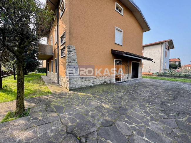 Villa in vendita a Dalmine