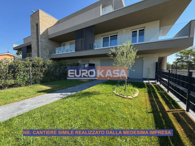 Appartamento in vendita a Osio Sopra