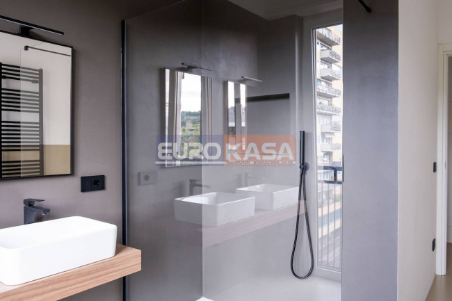 Appartamento in vendita a Bergamo
