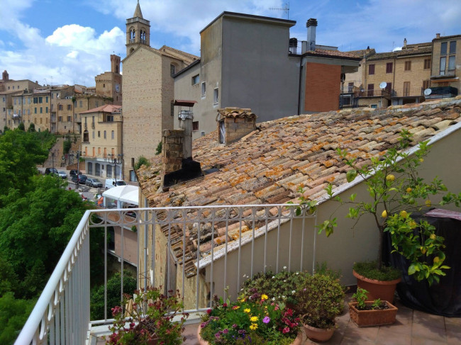 Casa singola in vendita a Acquaviva Picena