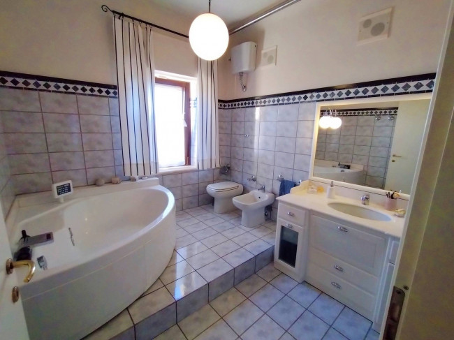 Casa singola in vendita a Acquaviva Picena
