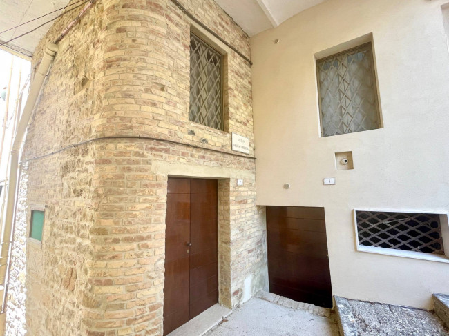 Casa singola in vendita a Acquaviva Picena