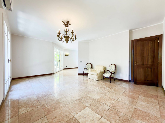 Villa in vendita a San Benedetto del Tronto
