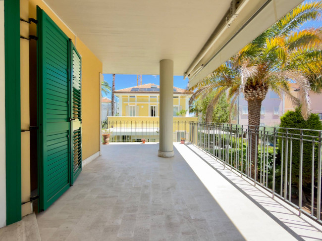 Villa in vendita a San Benedetto del Tronto