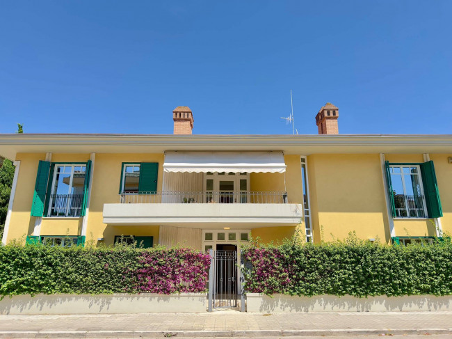 Villa in vendita a San Benedetto del Tronto
