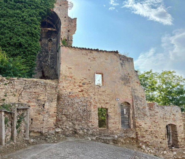 Casa singola in vendita a Cupra Marittima