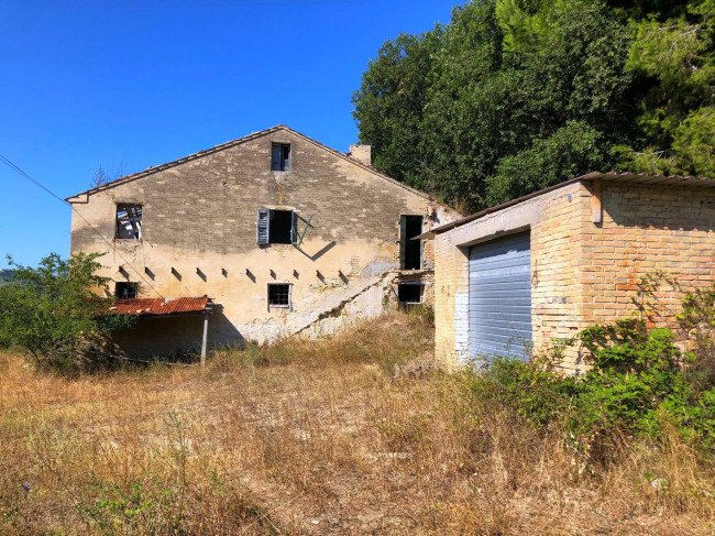 Rustico in vendita a Grottammare