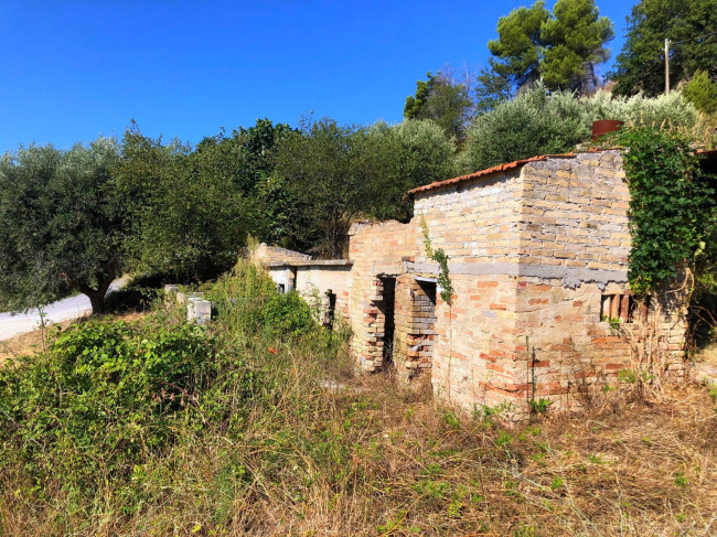 Rustico in vendita a Grottammare