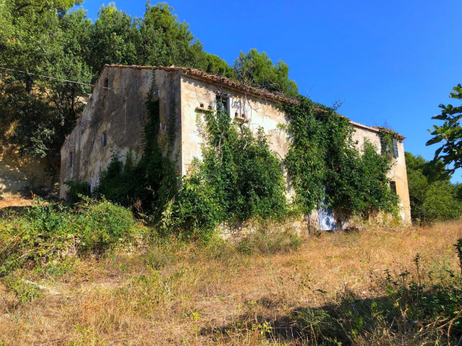 Rustico in vendita a Grottammare