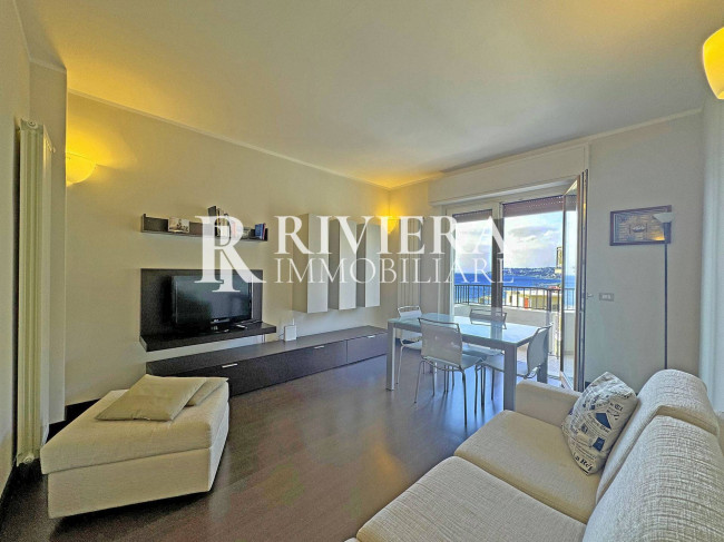 Apartment for sale in Santo Stefano al Mare