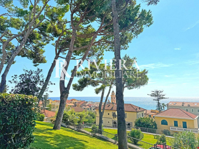 Apartment for sale in Santo Stefano al Mare
