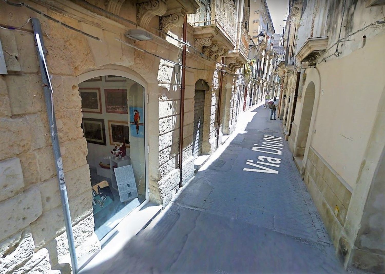 Fondo commerciale in vendita a Siracusa (SR)