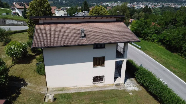 Casa singola in vendita a Ponte nelle Alpi