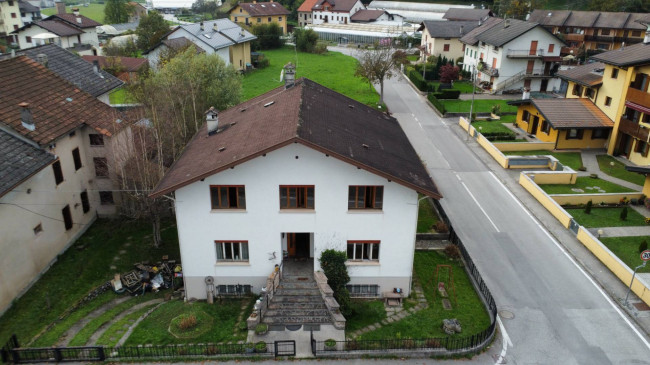 Casa singola in vendita a Alpago