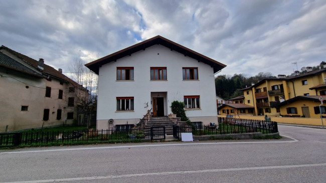 Casa singola in vendita a Alpago