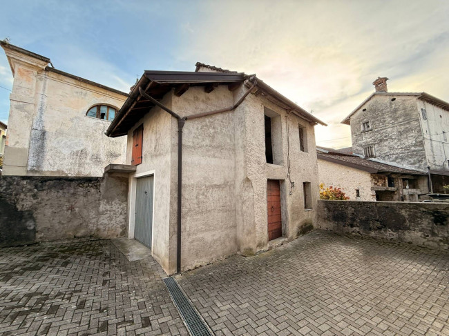 Porzione di Casa in vendita a Borgo Valbelluna