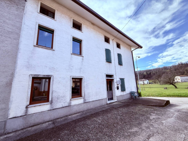Casa singola in vendita a Ponte nelle Alpi