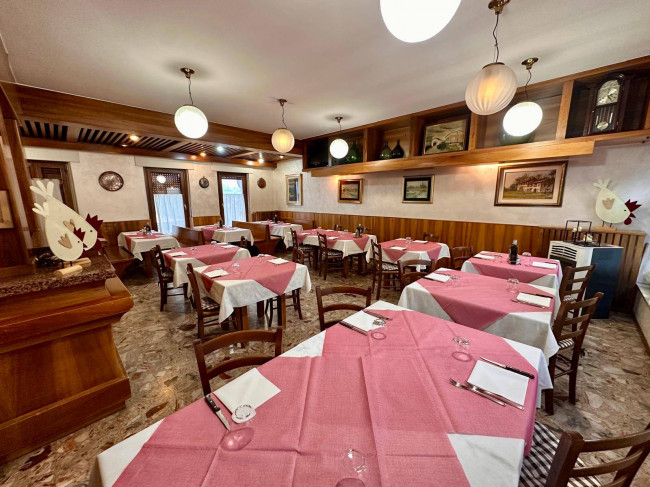 Attività commerciale in vendita a Borgo Valbelluna