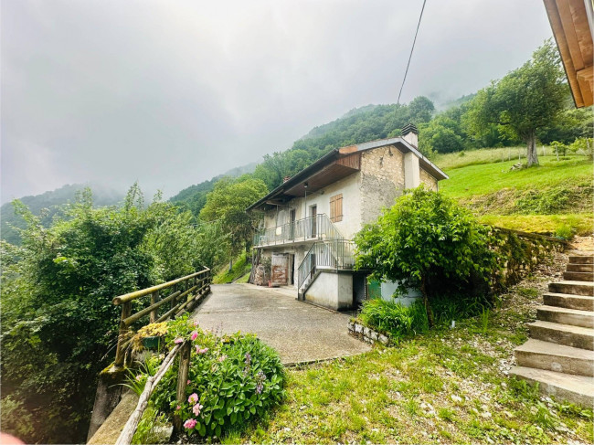 Casa singola in vendita a Seren del Grappa