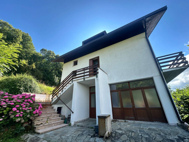 Villa in vendita a Borgo Valbelluna