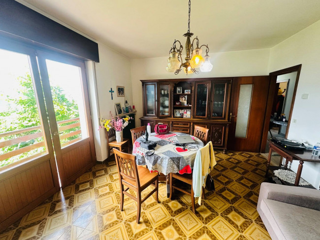 Villa in vendita a Borgo Valbelluna