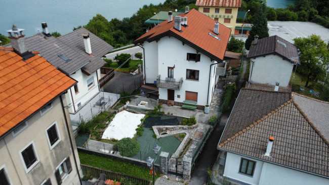 Casa singola in vendita a Alpago
