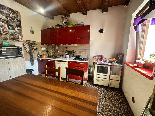 Casa Semindipendente in vendita a Limana
