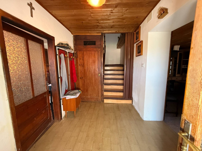 Porzione di Casa in vendita a Borgo Valbelluna