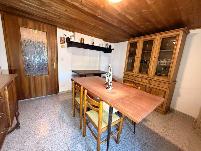 Porzione di Casa in vendita a Borgo Valbelluna