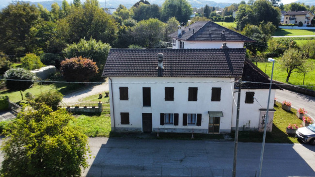 Porzione di Casa in vendita a Borgo Valbelluna
