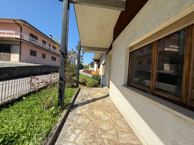 Casa singola in vendita a Ponte nelle Alpi