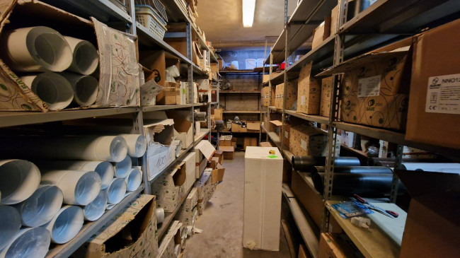 Locale commerciale in vendita a Ponte nelle Alpi