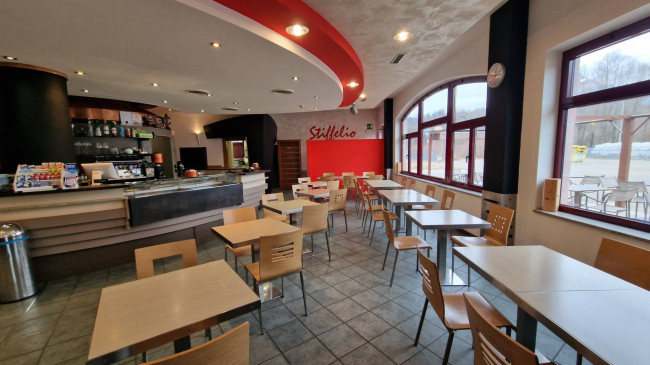 Attività commerciale in vendita a Alpago