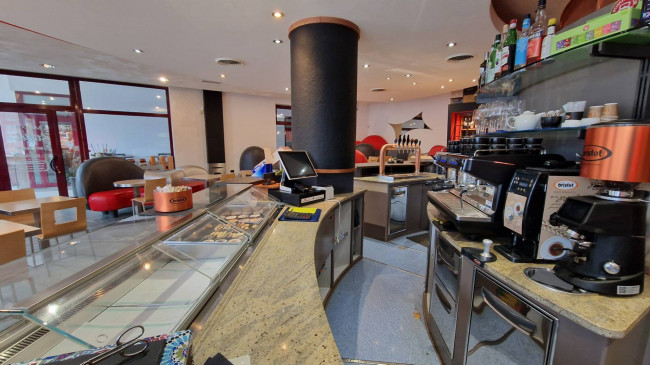 Attività commerciale in vendita a Alpago